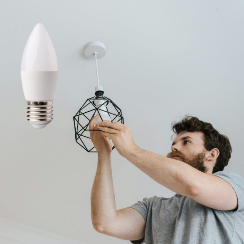 Żarówka LED Ecolight C30 E27 10W 6500K 900 Lm 1 Szt