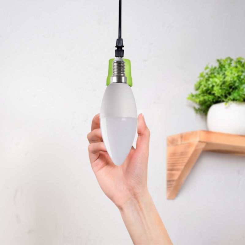 Żarówka LED Kanlux Smart C37 E14 4,9W RGB CCT 1 Szt