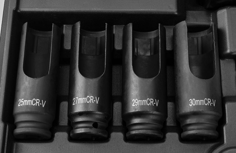 Ściągacz do wtrysków NEO TOOLS z młotkiem bezwładnościowym, zestaw