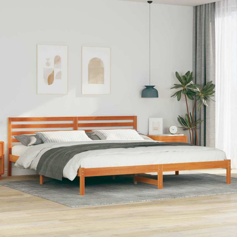Dřevěná postel WaszeMeble 200x220 cm hnědá WM-872343 1 ks.