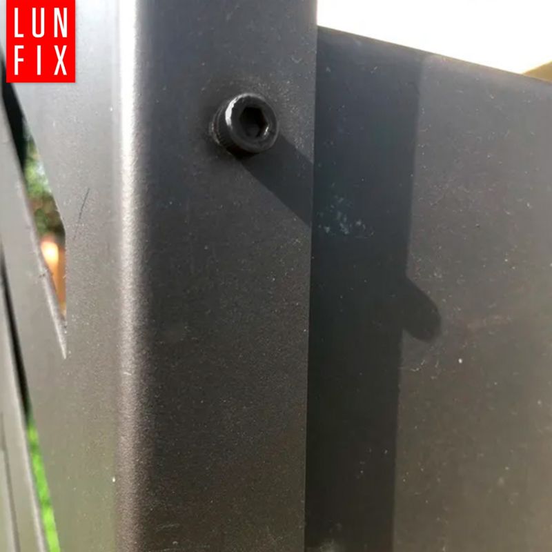 Śruba imbusowa Lun Fix DIN 912 czarna M5 16 mm kl. 8.8 10szt.