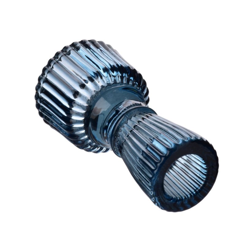 Świecznik szklany PATRICIA BLUE 5,1x5,1x10,2 cm niebieski 1 szt.