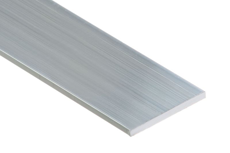 Płaskownik aluminiowy gładki 2600 x 40 x 2 mm kolor naturalny