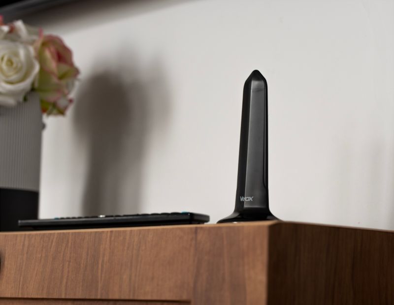 Antena pokojowa Vayox VA0127 aktywna wzmacniacz DVB-T2 1 szt.
