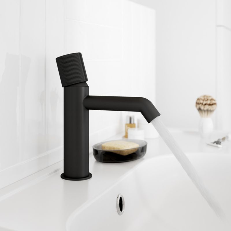 Bateria umywalkowa GoodHome Levanna M czarny mat