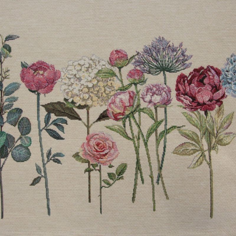 Bieżnik gobelinowy 1242/NAT Eurofirany 50 x 110 cm naturalno, ciemnoróżowy z nadrukiem letnich kwiatów 1 szt.