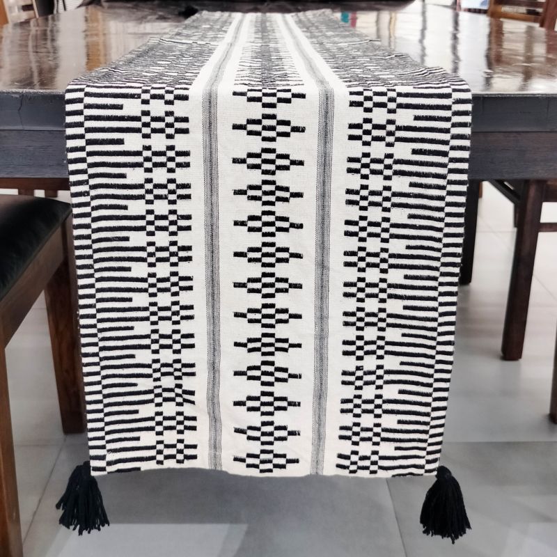 Bieżnik na stół 35 x 182 cm tkana bawełna czarno kremowy