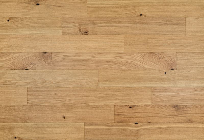 Dubová dýhovaná palubka Zip Knotty, lakovaná, 1,45 m2.