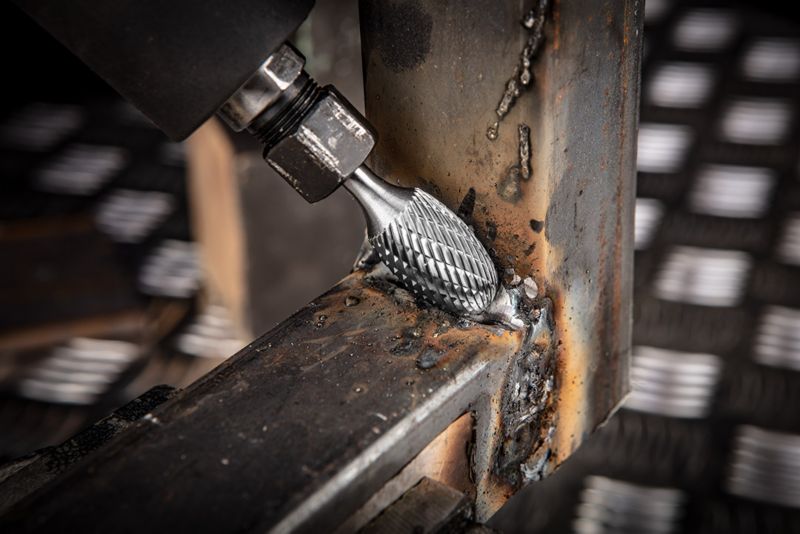 Frez do metalu GRAPHITE typ E (owalny), 10 x 16 mm, trzpień 6 x 45 mm 1 szt