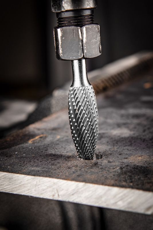 Frez do metalu GRAPHITE typ H (płomieniowy), 12 x 32 mm, trzpień 6 x 45 mm 1 szt