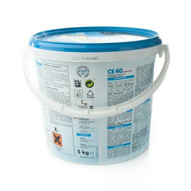 Fuga elastyczna Ceresit CE 40 Aquastatic antracyt 5 kg