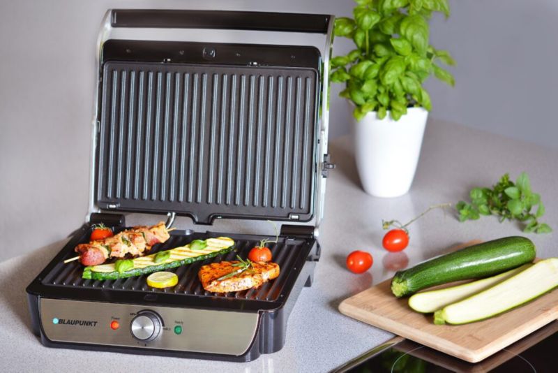 Grill elektryczny Blaupunkt 2000 W GRS701 1 szt.