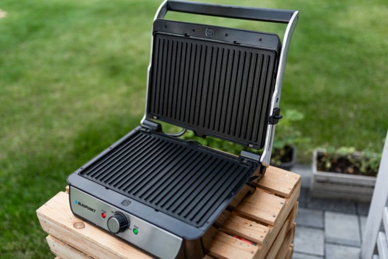 Grill elektryczny Blaupunkt 2000 W GRS701 1 szt.
