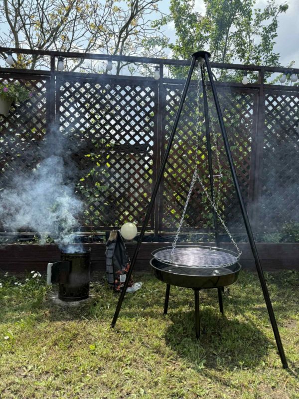 Grill trójnóg Bauhus palenisko ogrodowe węglowy wiszący regulowany 1 szt.