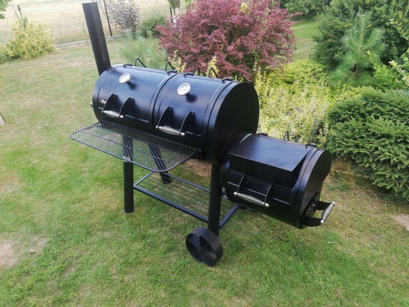 Grill węglowy z funkcją wędzarnii El Fuego MINNESOTA 1szt