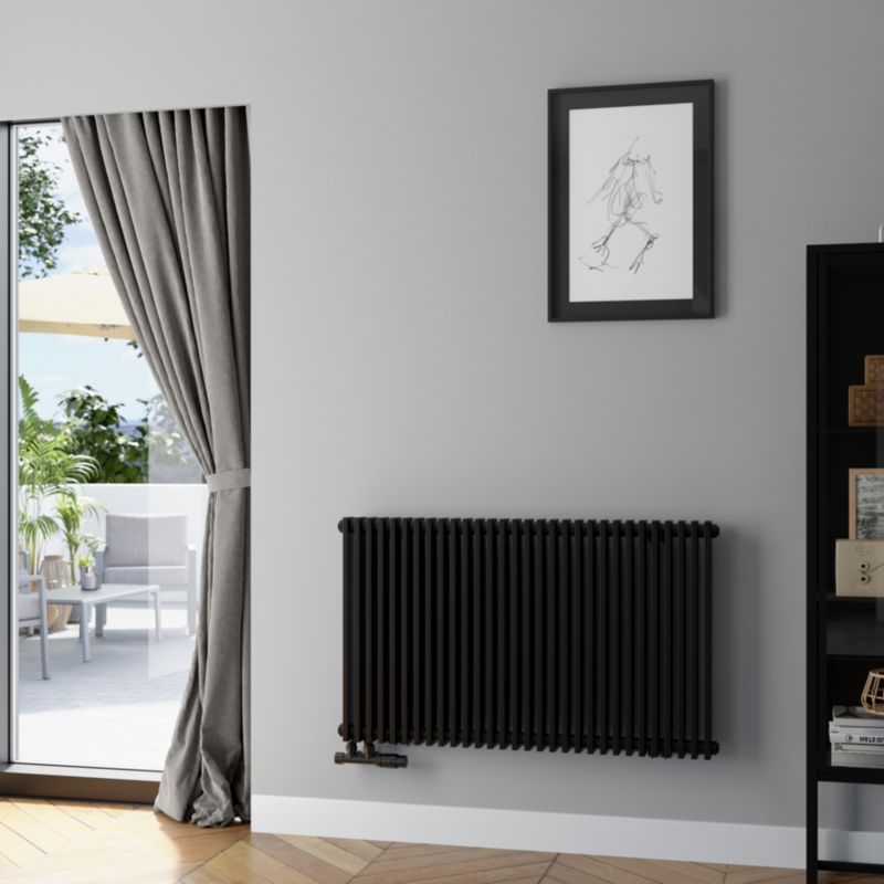 Grzejnik dekoracyjny GoodHome Kensal 60 x 100 cm czarny