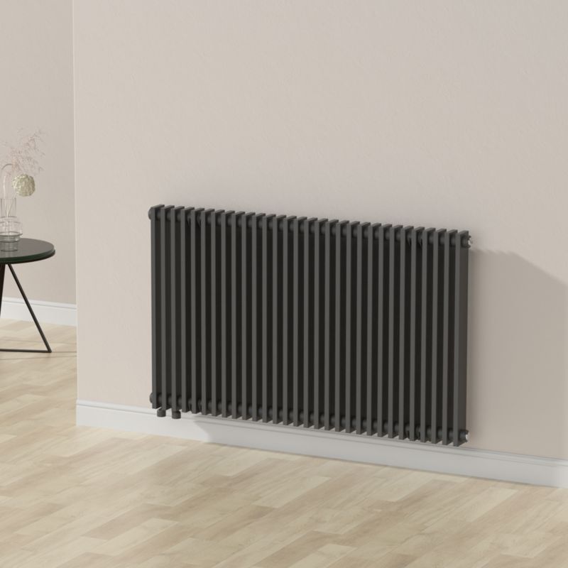 Grzejnik dekoracyjny GoodHome Kensal 60 x 100 cm czarny