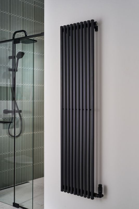 Grzejnik dekoracyjny Thorpe 160 x 40 cm czarny