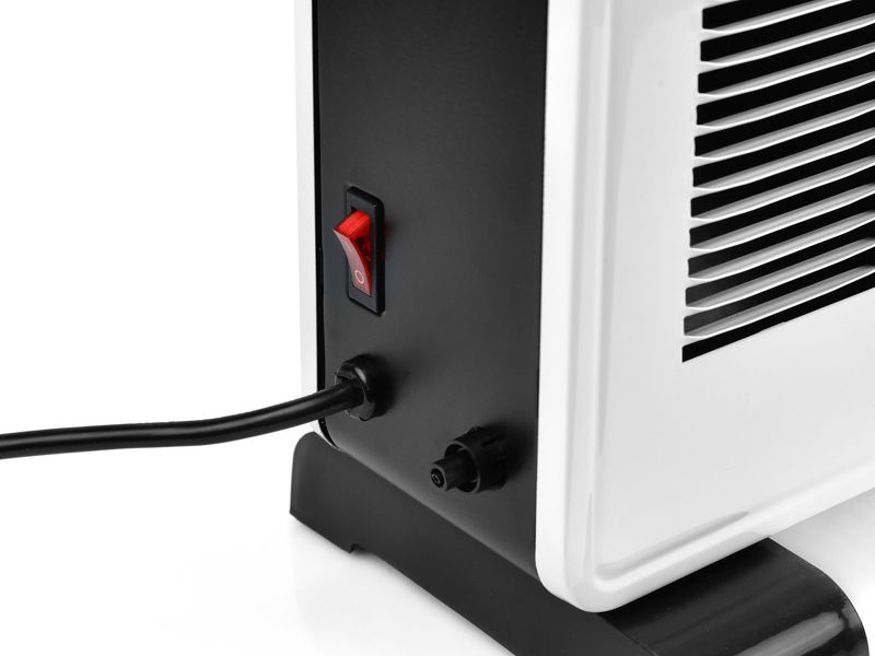 Grzejnik elektryczny GEKO konwektorowy termostat LCD pilot 2300W 1szt.