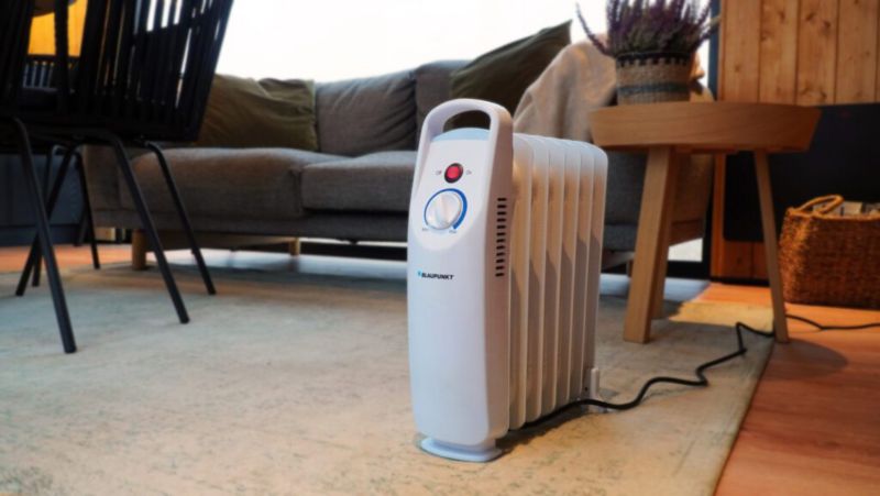 Grzejnik Olejowy Blaupunkt 700 W HOR201 1 szt.