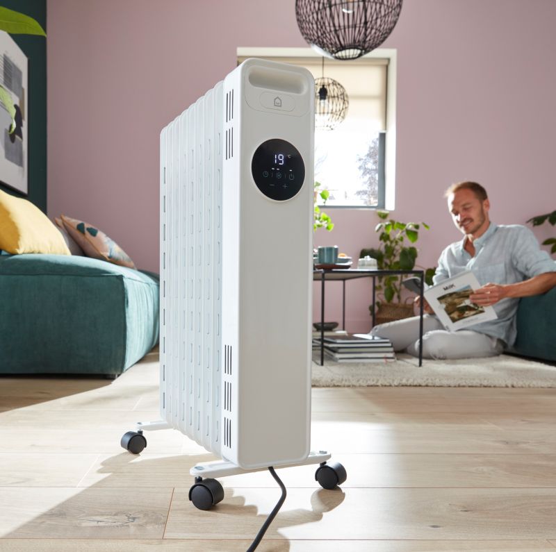 Grzejnik olejowy z programatorem GoodHome 2000 W