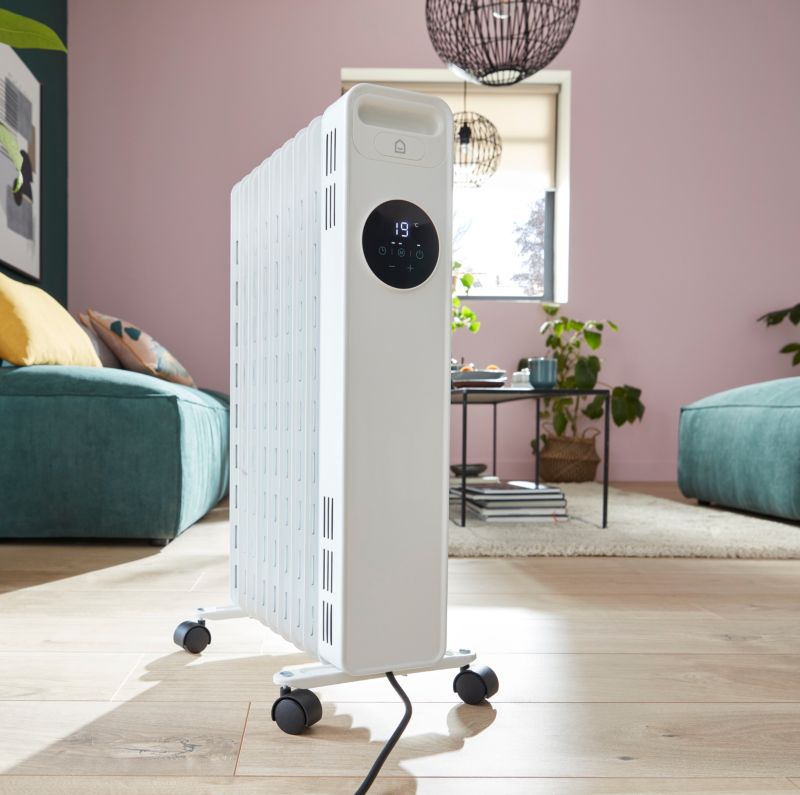 Grzejnik olejowy z programatorem GoodHome 2000 W
