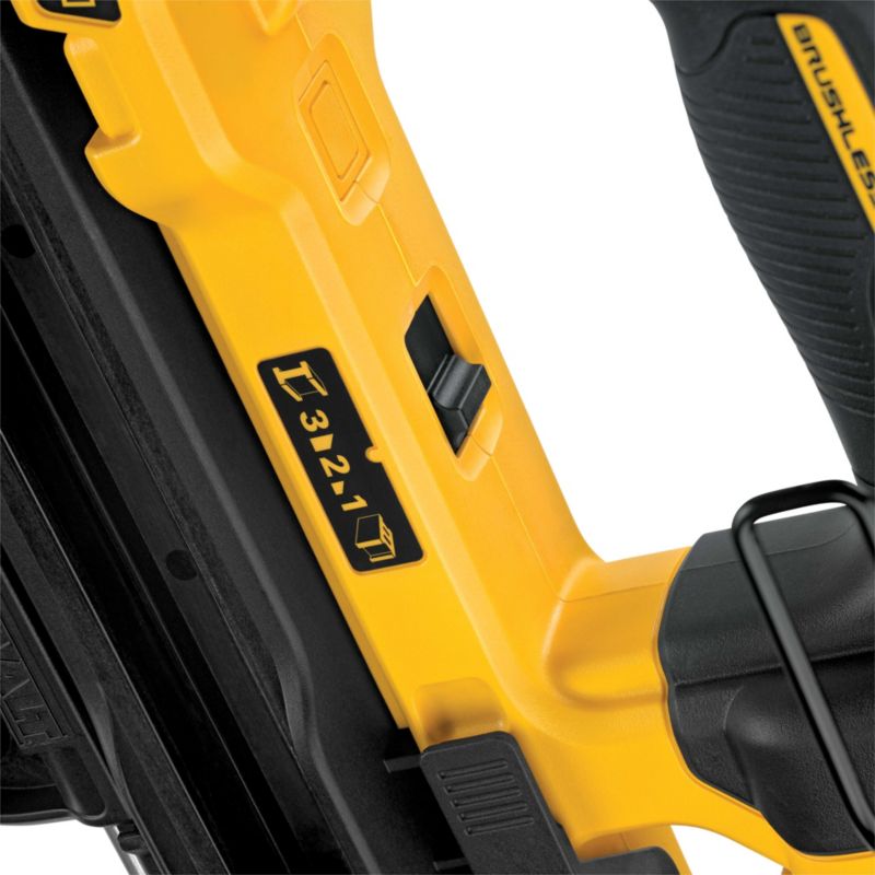 Gwoździarka do betonu DeWalt 18 V