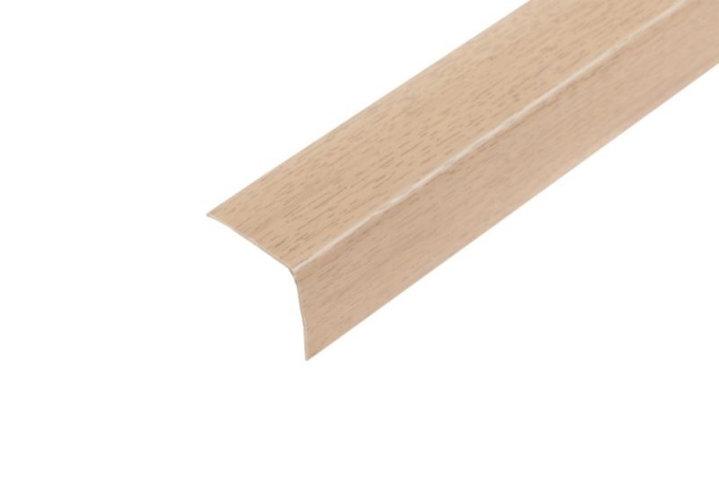 Kątownik Cezar 30x30x1,1mm 2,7m PVC Buk Jasny 1 szt.