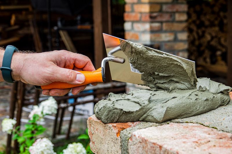 Kielnia sztukatorska NEO TOOLS trapezowa, 180 mm, uchwyt dwumateriałowy 1 szt.
