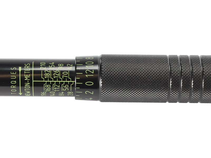 Klucz dynamometryczny, Carmotion, 28-210 Nm, 1/2" + nasadki 17, 19 i 21 mm + przedłużka 125 mm, certyfikat kalibracji, 1 szt.