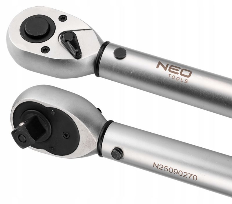 Klucz dynamometryczny NEO TOOLS 40-210Nm, 3 nasadki 17, 19, 21mm, przedłużka, 1 kpl