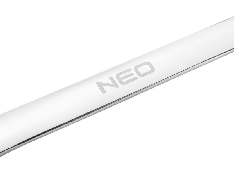 Klucz płasko-oczkowy NEO TOOLS 15 x 190 mm 1 szt.