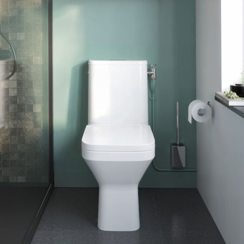 Kompakt WC GoodHome Teesta wirowy bezkołnierzowy z deską wolnoopadajacą z duroplastu poziomy