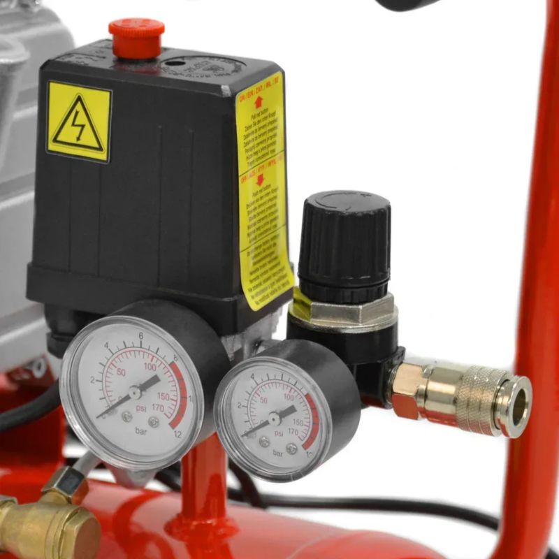 Kompresor olejowy moc 1500 W ciśnienie 8 bar HECHT 2414 1 SZT