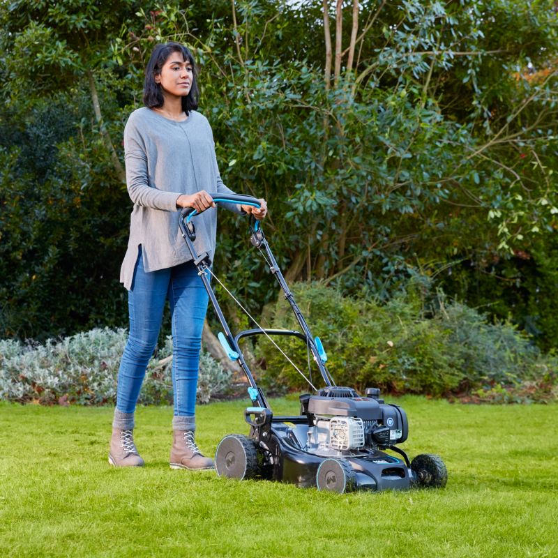 Kosiarka spalinowa z napędem Mac Allister B&S 300E 41 cm