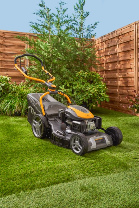 Kosiarka spalinowa z napędem Stiga 51 cm 2,6 kW