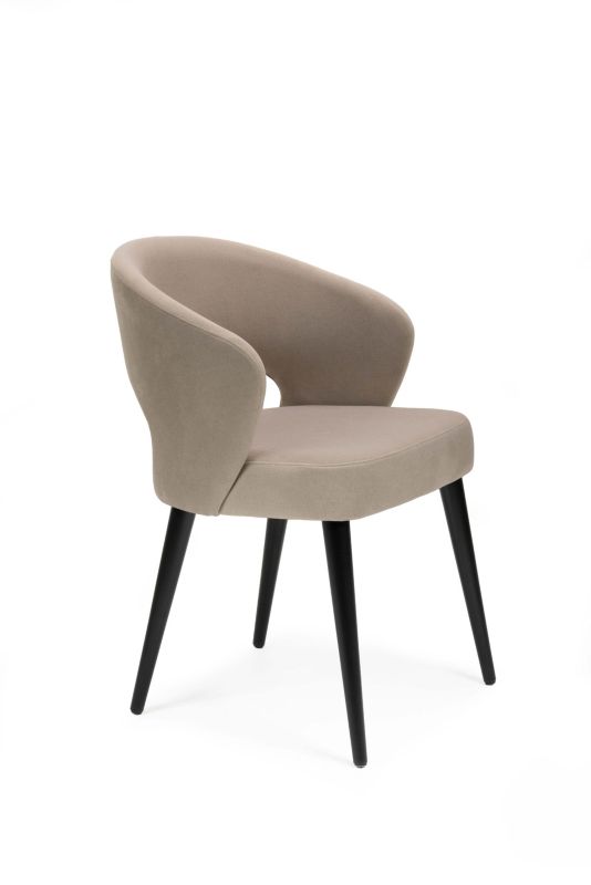 Chairline MIREK 6 čalouněná židle, béžová, látka Portland Taupe, soustružené dřevěné nohy, černá, 1 ks.