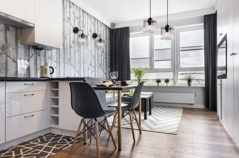 Lampa ścienna kinkiet wiszący Light Home LH Holdi 1x E27 60W klosz szklany bezbarwny 14cm 1szt.