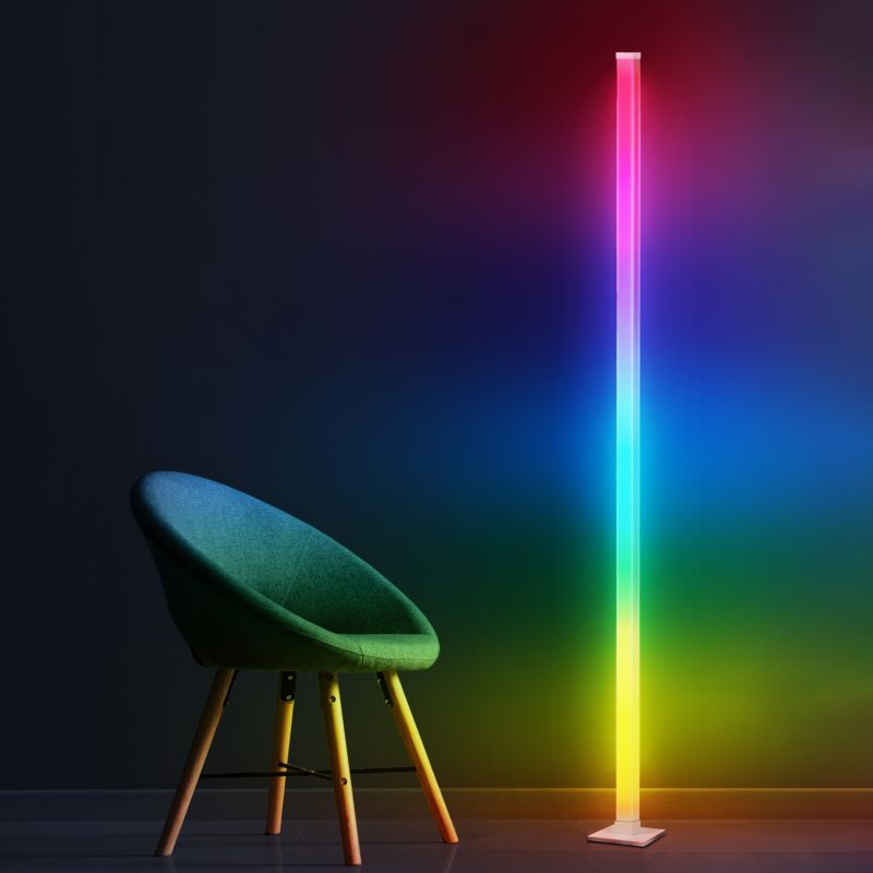Goldlux Magical RGB LED stojací lampa s dálkovým ovládáním.