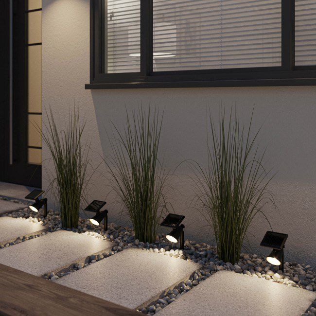 Lampa solarna wbijana kinkiet Manly 2 w 1 czarny