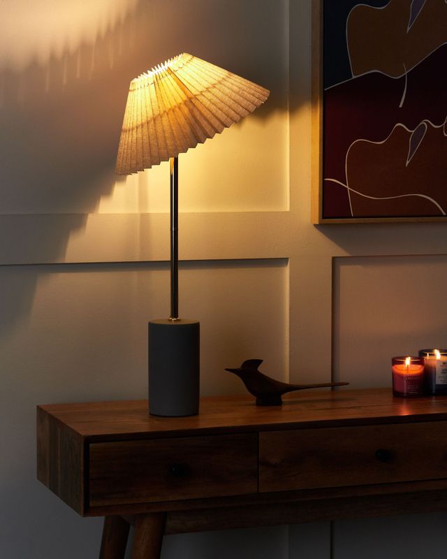Lampa stołowa Baluarte Beżowy 1 szt.