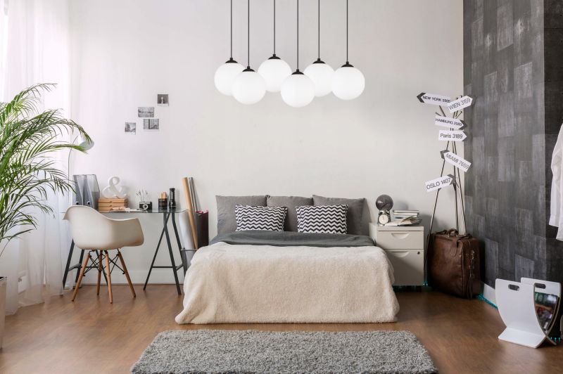 Lampa sufitowa wisząca Light Home LH Florence 6x E27 60W czarny/biały 18cm 1szt.