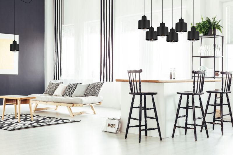 Lampa sufitowa wisząca Light Home LH Panta 6x E27 60W czarny 1szt.