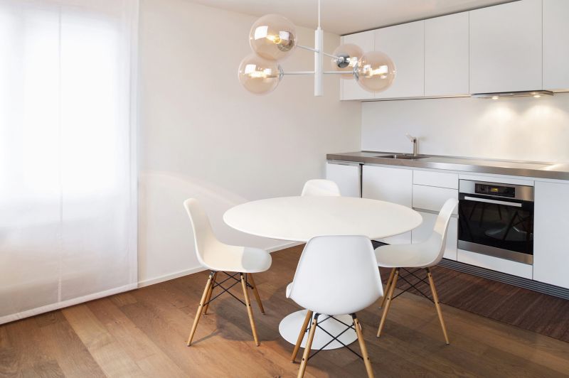 Lampa sufitowa wisząca Light Home LH Siena 4x E14 40W biały/chrom klosz miodowy 1szt.