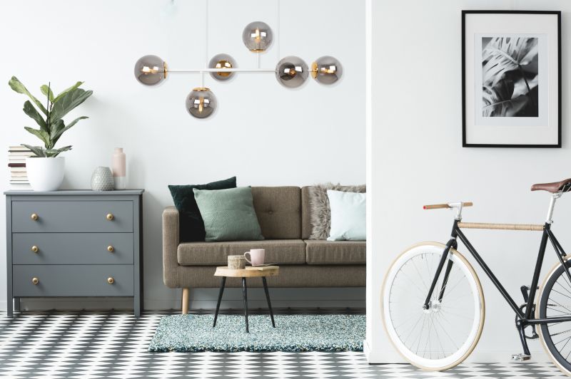 Lampa sufitowa wisząca Light Home LH Siena 6x E14 40W biały/złoty klosz gafitowy 1szt.