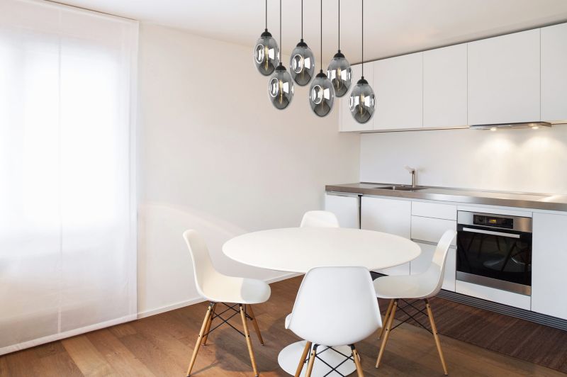 Lampa sufitowa wisząca Light Home LH Vigo 6x E14 60W czarny 1szt.