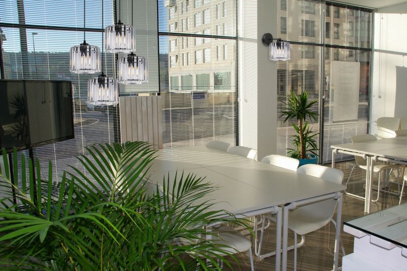 Lampa sufitowa wisząca okrągła Light Home LH Holdi 4x E27 60W klosz bezbarwne szkło 15cm 1szt.