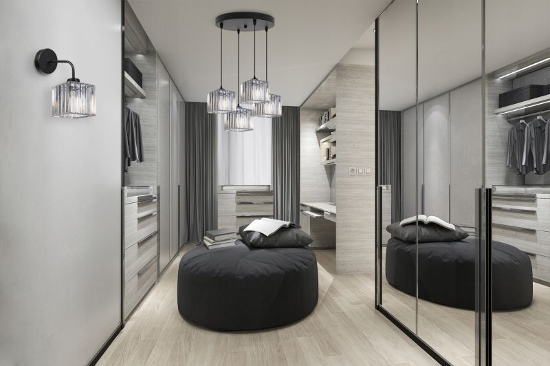 Lampa sufitowa wisząca okrągła Light Home LH Holdi 4x E27 60W klosz kwadratowe szkło 1szt.