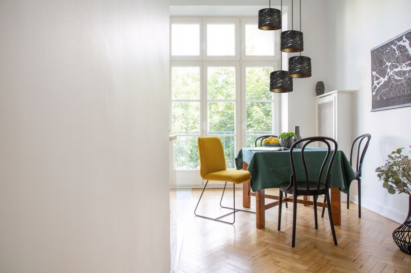 Lampa sufitowa wisząca okrągła Light Home LH Werona 4x E27 60W czarny/złoty 1szt.
