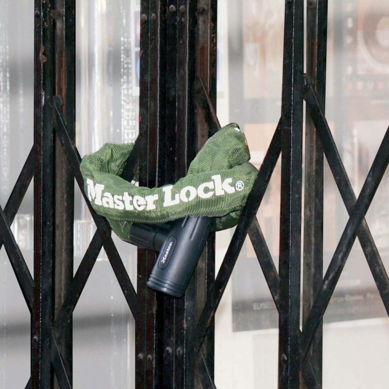 Łańcuch zabezpieczający Master Lock 8 mm 100 cm